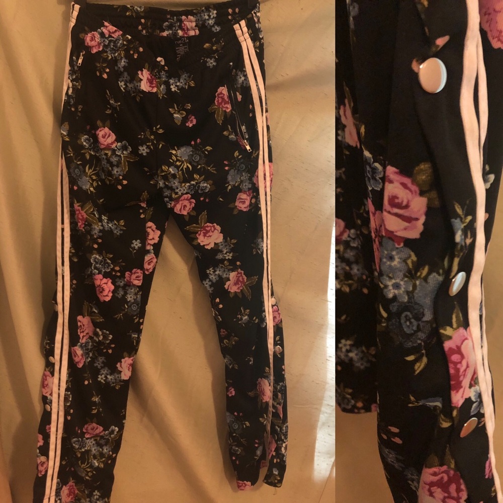 Rue 21 floral pants